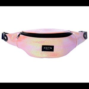 Iridescent waist pack💜💖